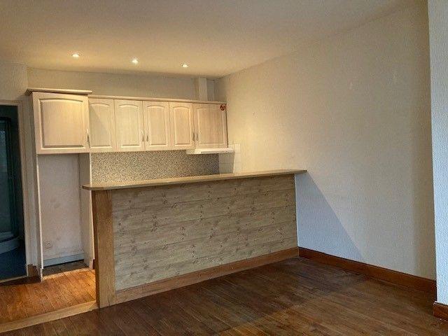 Location Appartement 3 pièces 58m² PONT L EVEQUE 14130
