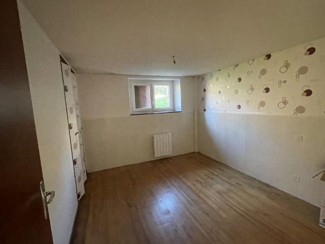Location Appartement 3 pièces 58m² RIEUPEYROUX 12240