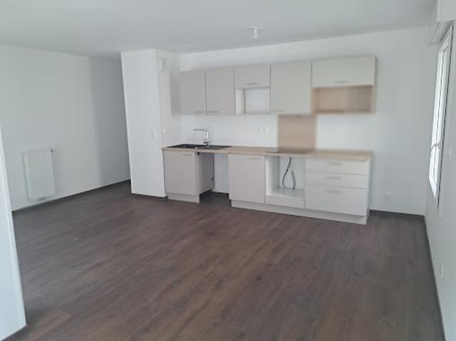 Location Appartement 3 pièces 59.5 m2 Saint Nazaire
