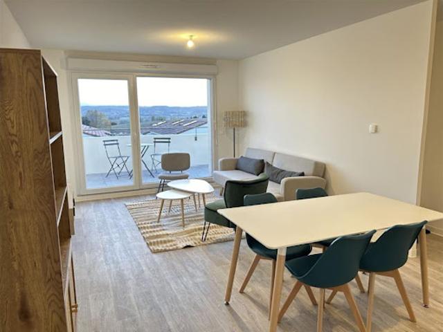 Location Appartement 3 pièces 59.6 m2 Castelnaudary