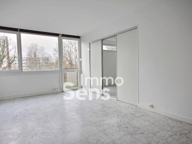 Location Appartement 3 pièces 59.86 m2 Lille