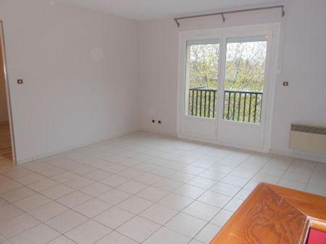 Location Appartement 3 pièces 59.88 m² bressols
