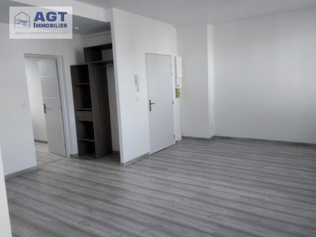 Location Appartement 3 pièces 59 m2 Beauvais