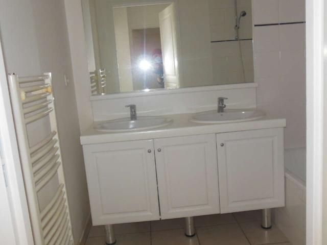 Location appartement 3 pièces 59 m² Toulouse 31200