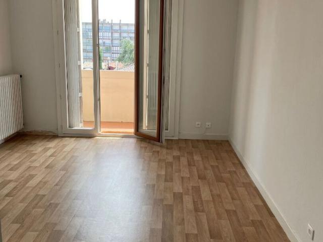 Location Appartement 3 pièces 59m²