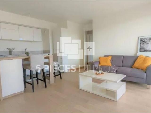 Location Appartement 3 pièces 59m² COURBEVOIE 92400