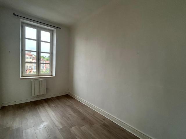 Location Appartement 3 pièces 59m² ALBI 81000