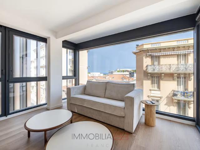 Location Appartement 3 pièces 59m² BEAUSOLEIL 06240