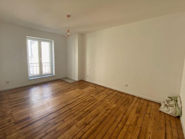 Location Appartement 3 pièces 59m² LAVARDAC 47230