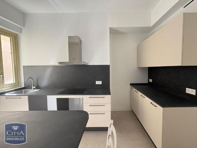Location Appartement 3 pièces 59m² NICE 06000