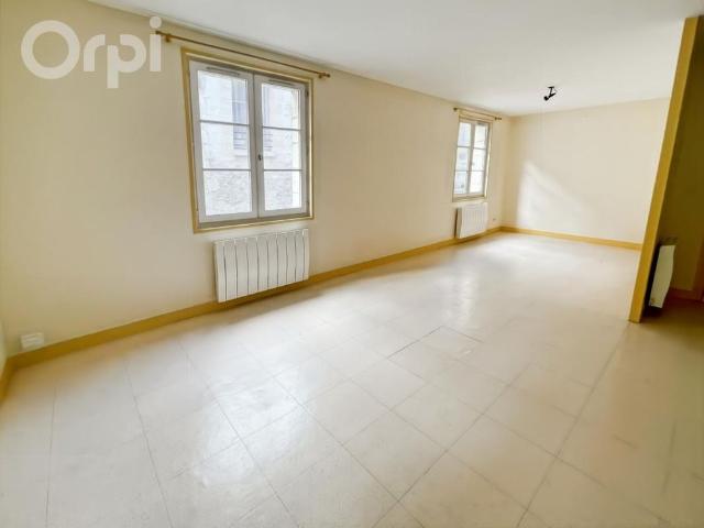 Location Appartement 3 pièces 59m² SENLIS 60300
