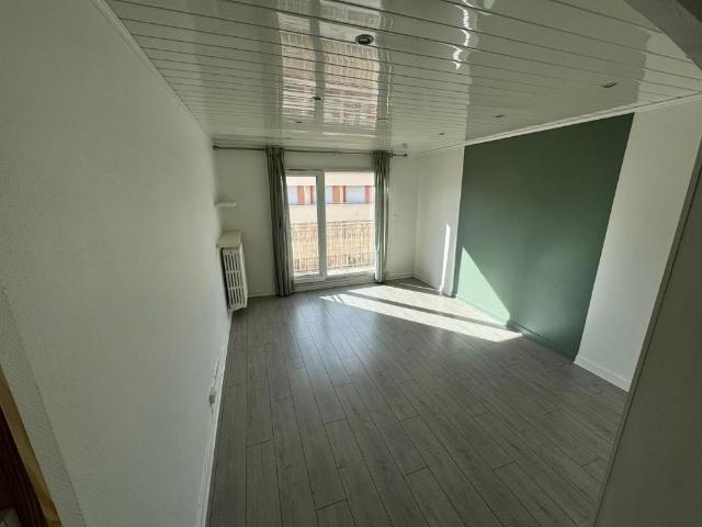 Location Appartement 3 pièces 59m² ST CHAMOND 42400