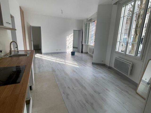 Location Appartement 3 pièces 59m² VITRY SUR SEINE 94400