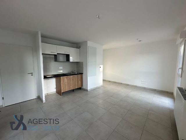 Location Appartement 3 pièces 59m² VILLENEUVE TOLOSANE 31270