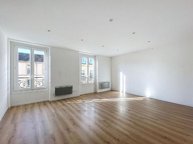 Location appartement 3 pièces, 63.56m², Saint Germain en Laye
