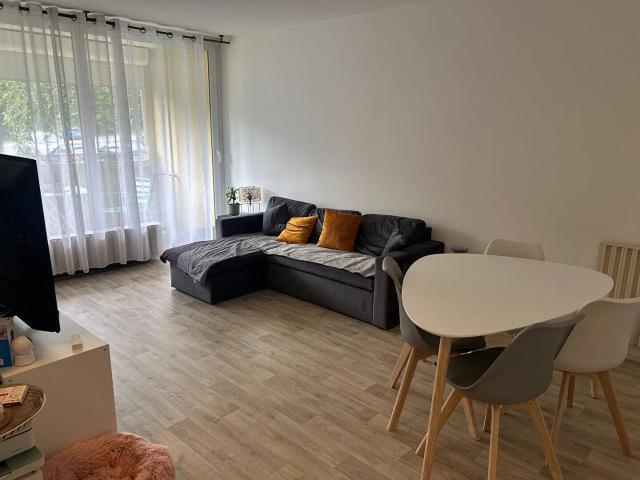 Location appartement 3 pièces 63.58 m² à Ferney Voltaire 01210 1 650,00 € / mois CC
