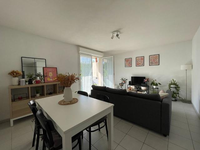 Location appartement 3 pièces, 63.67m², Saintes