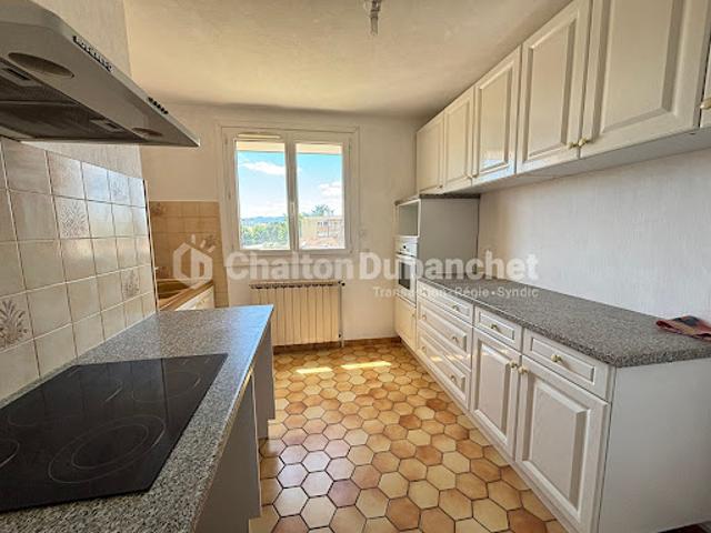 Location Appartement 3 pièces 63.65 m2 Roanne
