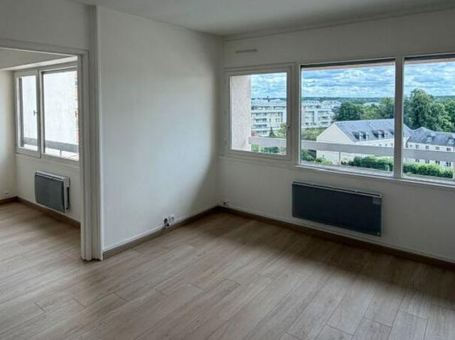 Location appartement 3 pièces, 63.97m², Chelles