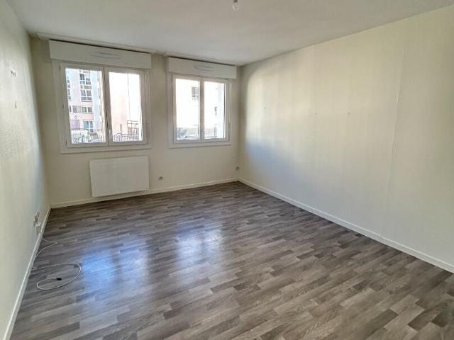Location appartement 3 pièces, 63.94m², Le Mans
