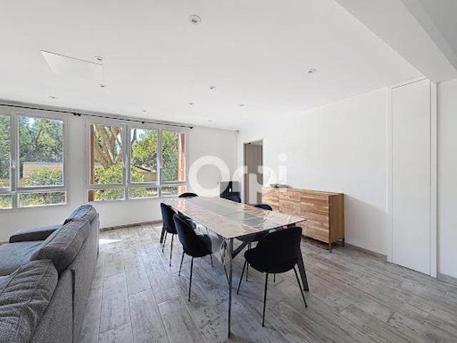 Location Appartement 3 pièces 63.07 m2 Clamart