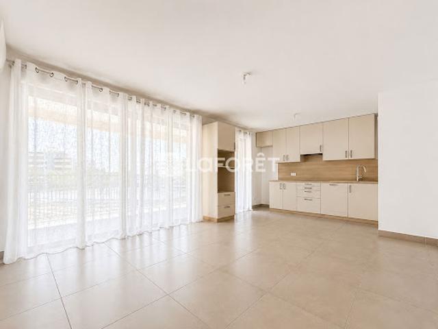 Location Appartement 3 pièces 63.26 m2 Nimes