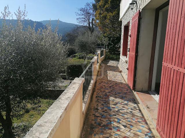 Location Appartement 3 pièces 63 m2 Vaison la Romaine