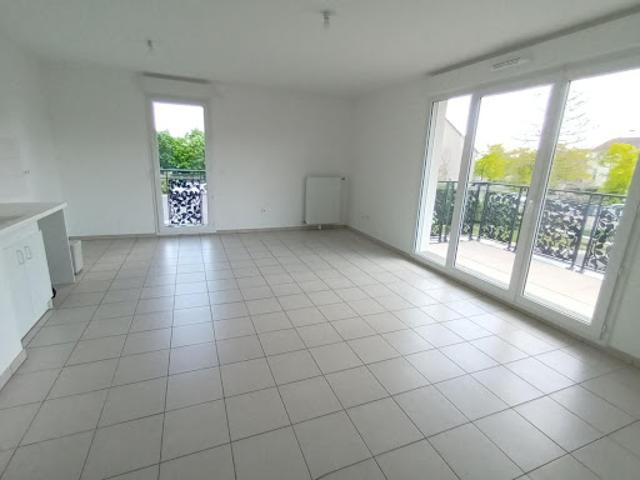 Location Appartement 3 pièces 63 m2 Jouy le Moutier