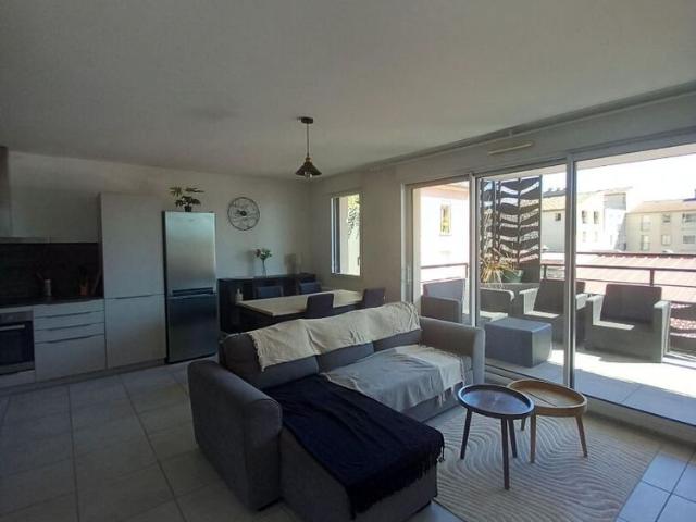 Location Appartement 3 pièces 63m²