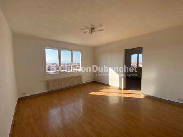 Location Appartement 3 pièces 63m²