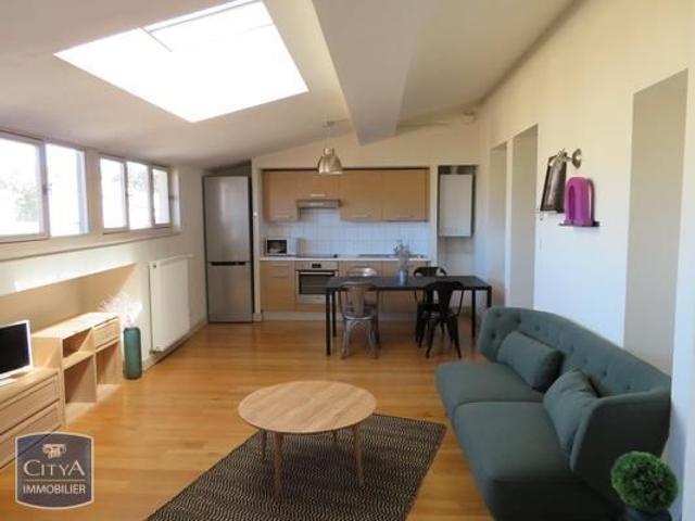 Location Appartement 3 pièces 63m² CARCASSONNE 11000
