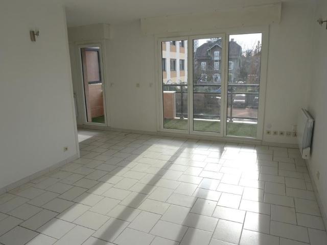 Location Appartement 3 pièces 63m² ANNECY 74000