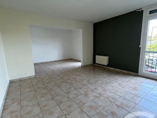 Location Appartement 3 pièces 63m² AVON 77210