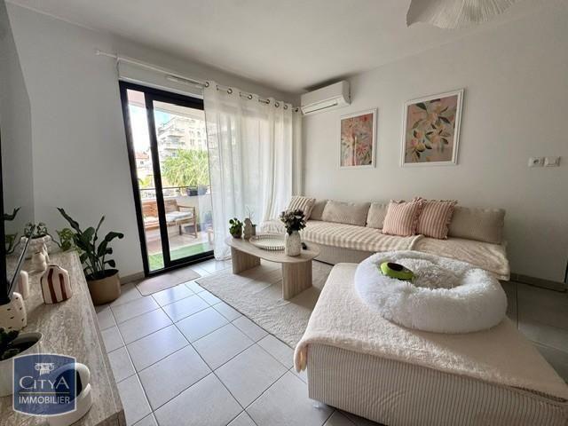 Location Appartement 3 pièces 63m² BEZIERS 34500