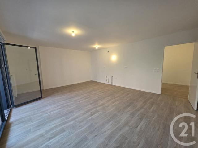 Location Appartement 3 pièces 63m² BRIE COMTE ROBERT 77170