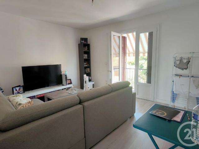 Location Appartement 3 pièces 63m² DECIZE 58300