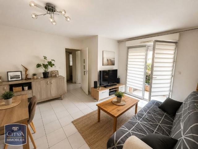 Location Appartement 3 pièces 63m² ETAULES 17750