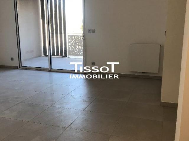 Location Appartement 3 pièces 63m² NIMES 30900
