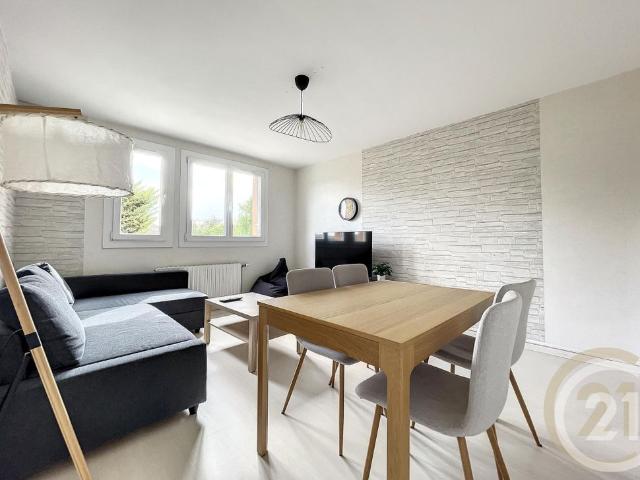 Location Appartement 3 pièces 63m² ST ANDRE LES VERGERS 10120