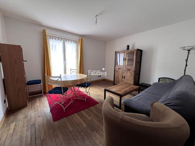 Location Appartement 3 pièces 63m² ST LO 50000