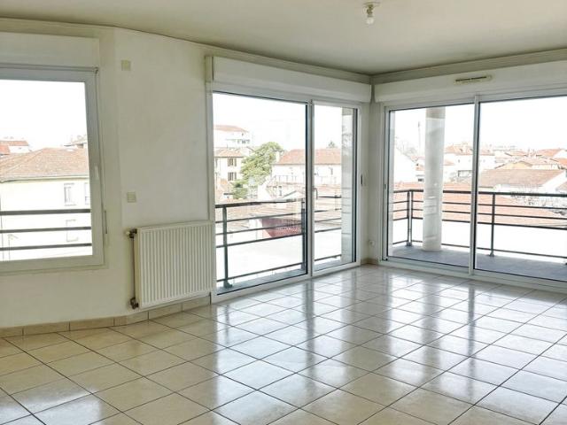 Location Appartement 3 pièces 63m² ST RAMBERT D ALBON 26140