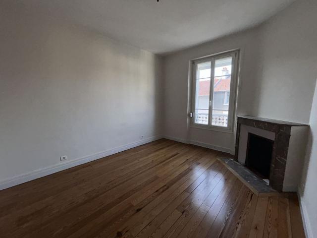 Location Appartement 3 pièces 63m² REIMS 51100
