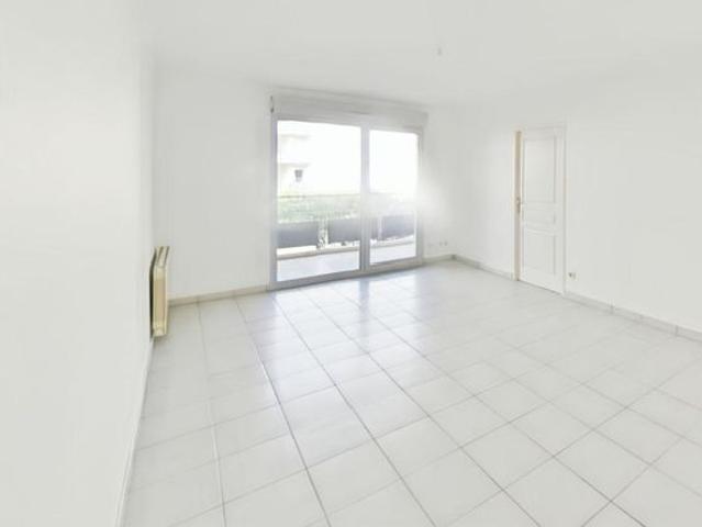Location Appartement 3 pièces 63m² VALENCE 26000