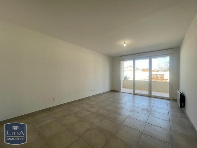 Location Appartement 3 pièces 63m² VIAS 34450