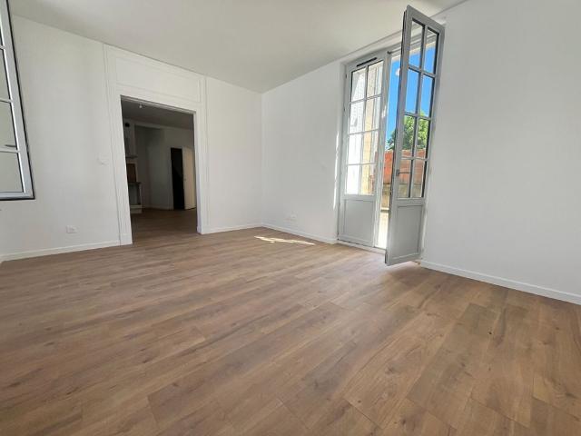 Location appartement 3 pièces, 60.55m², Dourdan