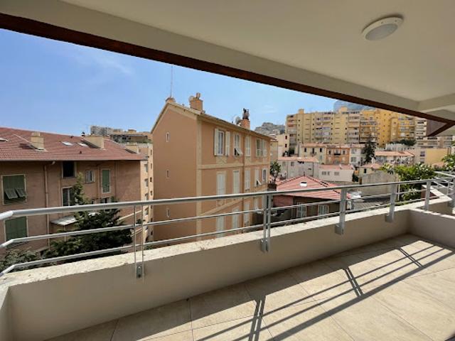 Location Appartement 3 pièces 60.5 m2 Beausoleil