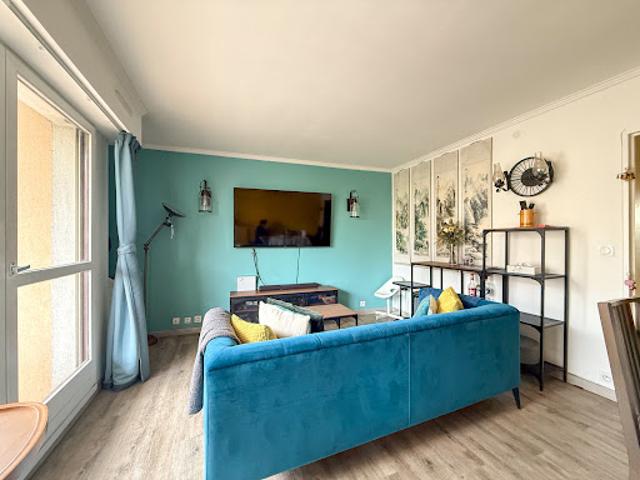 Location Appartement 3 pièces 60.63 m2 Courbevoie
