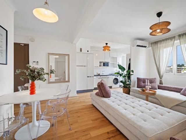 Location Appartement 3 pièces 60.6 m2 Nice