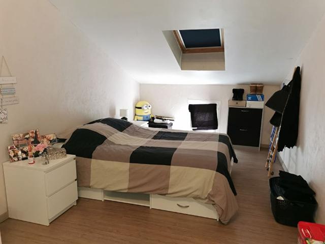 Location appartement 3 pièces, 60.00m², Blaye les Mines
