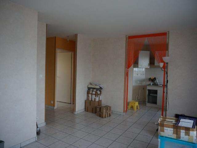 Location appartement 3 pièces, 60.00m², Les Herbiers
